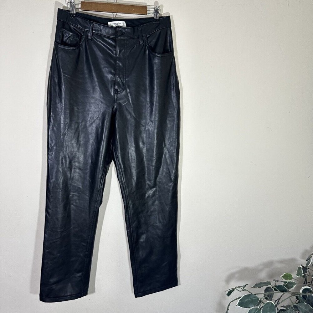 Abercrombie Fitch 90's Ultra High Rise Straight Pants Vegan Leather Black 31/12 - Picture 2 of 6